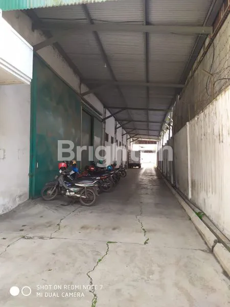 image DISEWAKAN GUDANG SURI MULIA PERMAI (2)