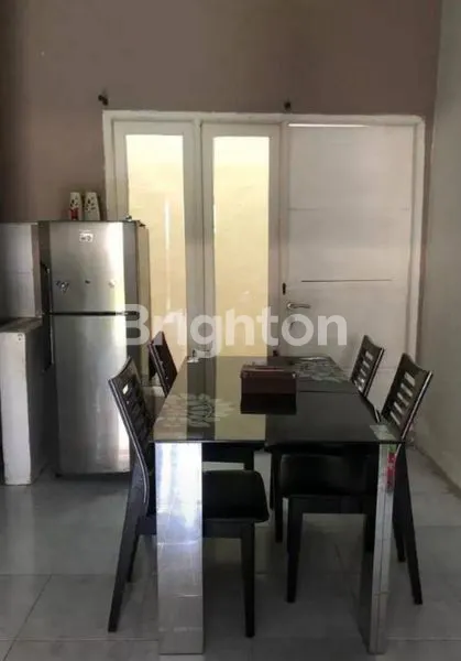 image HUNIAN BAGUS DI ROYAL PARK MEDOKAN (4)