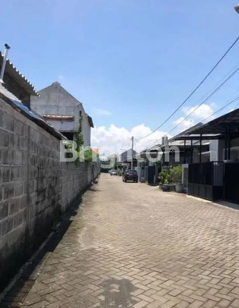 image HUNIAN BAGUS DI ROYAL PARK MEDOKAN (2)