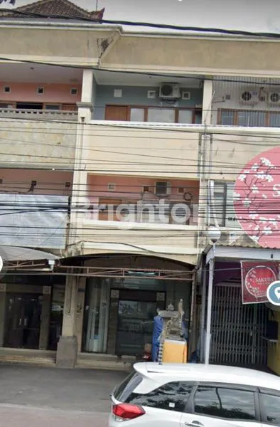 RUKO DI JALAN UTAMA DEWI SRI. LOKASI STRATEGIS DEKAT DENGAN IKEA KUTA