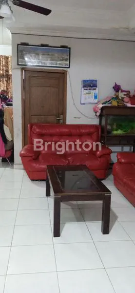 image RUMAH DEKAT SUMMARECON BEKASI 1 1/2 LANTAI (4)