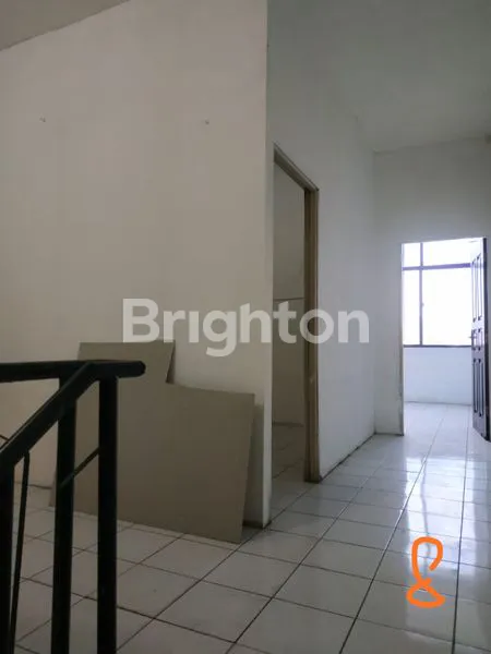 image RUKO DURI KEPA DEKAT TANJUNG DUREN JAKARTA BARAT SIAP HUNI (7)