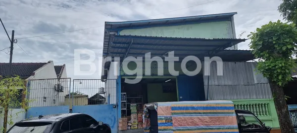 image GUDANG DI PUSAT KOTA SRAGEN (1)