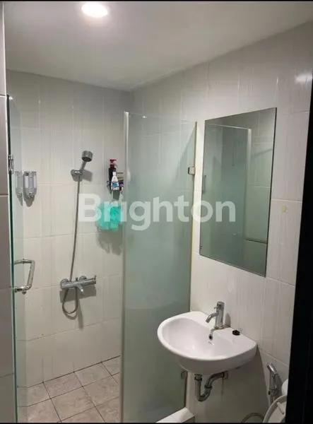 image APARTEMENT FULLY FURNISHED SIAP HUNI SANGAT DEKAT DENGAN PUSAT BISNIS DI JAKARTA (7)