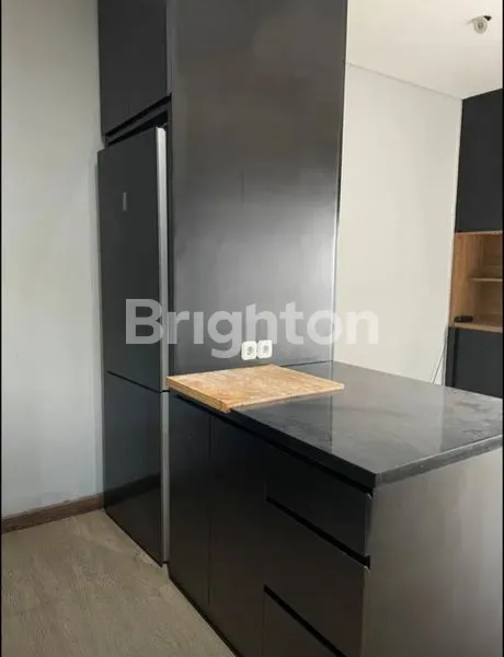 image APARTEMENT FULLY FURNISHED SIAP HUNI SANGAT DEKAT DENGAN PUSAT BISNIS DI JAKARTA (3)