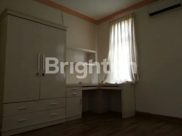 image TOWNHOUSE HOEK DI TAMAN ELOK LIPPO KARAWACI TANGERANG (3)