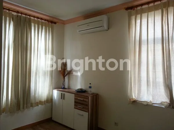 image TOWNHOUSE HOEK DI TAMAN ELOK LIPPO KARAWACI TANGERANG (5)