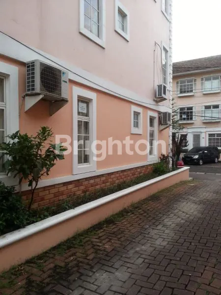 image TOWNHOUSE HOEK DI TAMAN ELOK LIPPO KARAWACI TANGERANG (6)