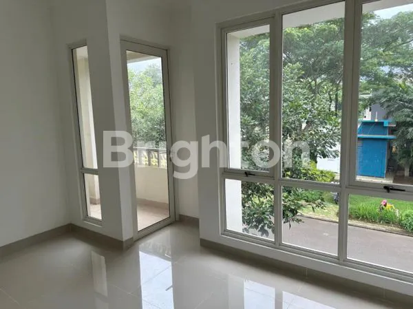 image RUMAH CLUSTER EDISON SUMARECON SERPONG (6)