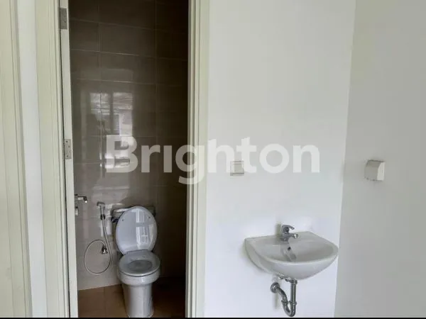 image RUMAH CLUSTER EDISON SUMARECON SERPONG (7)