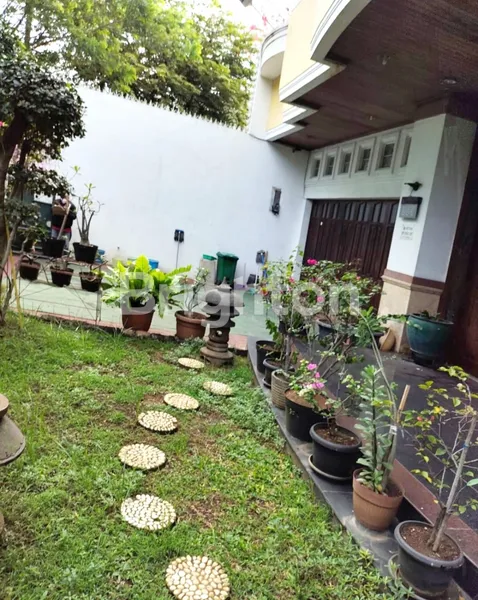 image RUMAH MEWAH 2¼ LANTAIFULL FURNISHED TAMAN ALFA INDAH, JOGLO (8)