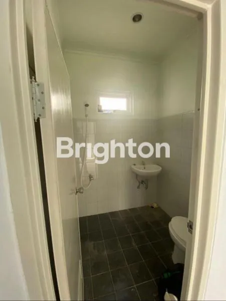 image RUMAH CANTIK SIAP HUNI. BANGUNAN 1 LANTAI. (8)