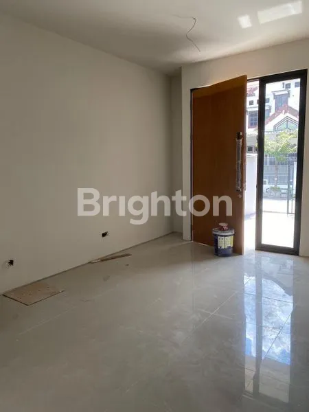 image RUMAH BARU 2LANTAI BABATAN PANTAI (5)