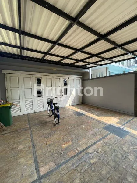 image RUMAH MINIMALIS 2 LT CHOFA RESIDENCE FULL FURNISHED DEKAT MAYJEN SUNGKONO SURABAYA, COCOK UTK EXPAT BULE, BAGUS SIAP HUNI READY SWIMMING POOL (5)