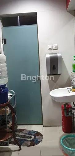 image RUMAH 3 LANTAI, ADA BASEMENT, LOKASI STRATEGIS, KENCANASARI TIMUR (4)