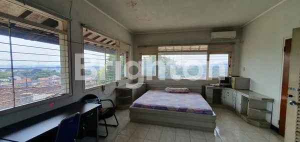 image RUMAH DENGAN PEMANDANGAN KOTA SEMARANG SIRANDA DIPONEGORO SEMARANG (3)