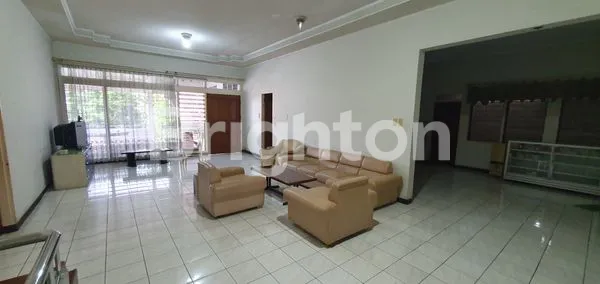 image RUMAH DENGAN PEMANDANGAN KOTA SEMARANG SIRANDA DIPONEGORO SEMARANG (5)