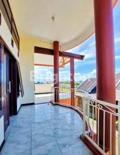 image RUMAH BARU 3 LT HARGA MURAH ! LOKASI STRATEGIS DEKAT KAMPUS2 DI MERJOSARI KOTA MALANG (9)