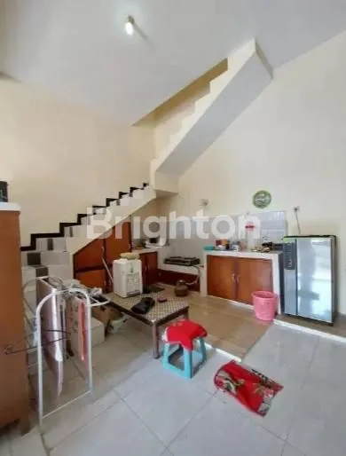 image RUMAH BARU 3 LT HARGA MURAH ! LOKASI STRATEGIS DEKAT KAMPUS2 DI MERJOSARI KOTA MALANG (11)