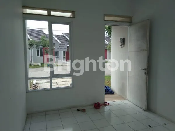 image RUMAH SENTRALAND BSD TANGGERANG (1)