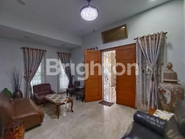 image RUMAH MEWAH 2 LANTAI DUTA MAS POSISI HOOK SAMPING TAMAN DEKAT KEPRI MALL BATAM CENTER (7)