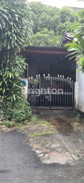 image RUMAH ANGGREK SLIPI KEMANGGISAN HITUNG TANAH COCOK DIBANGUN RUMAH KOST (1)