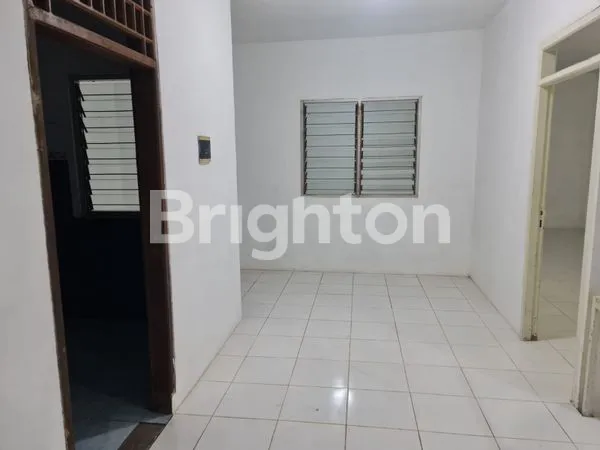 image RUKO 2 LANTAI FULL BANGUNAN LOKASI STRATEGIS DI JALAN RAYA GILANG (4)