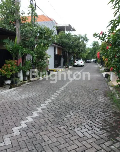 image RUMAH SECONDARY TERAWAT DI WISMA LIDAH KULON, MINIMALIS (5)