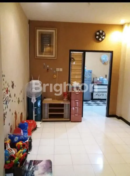 image RUMAH SECONDARY TERAWAT DI WISMA LIDAH KULON, MINIMALIS (8)