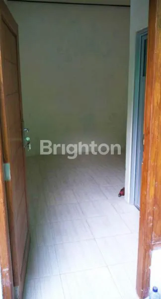 image KOST BARU DI BELAKANG KAMPUS UNS (2)