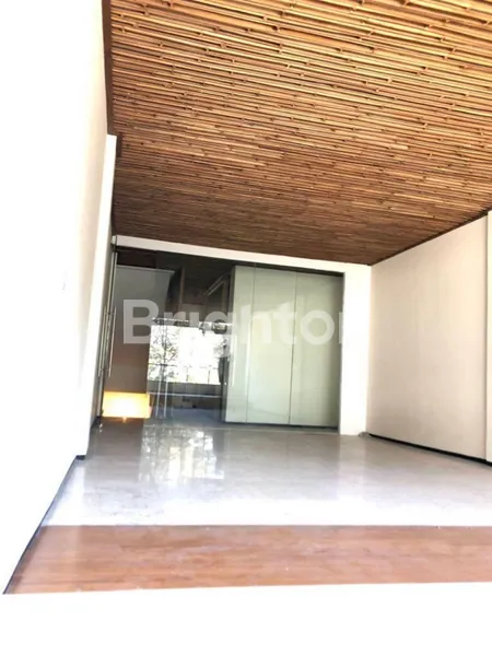 image RUKO SATELIT TOWN SQUARE MURAH HADAP JALAN RAYA PARKIRAN LUAS  (3)