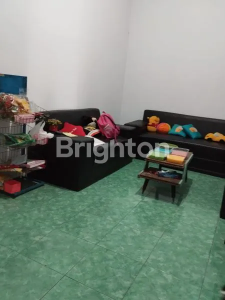 image BAGUNAN TENGAH KOTA (7)