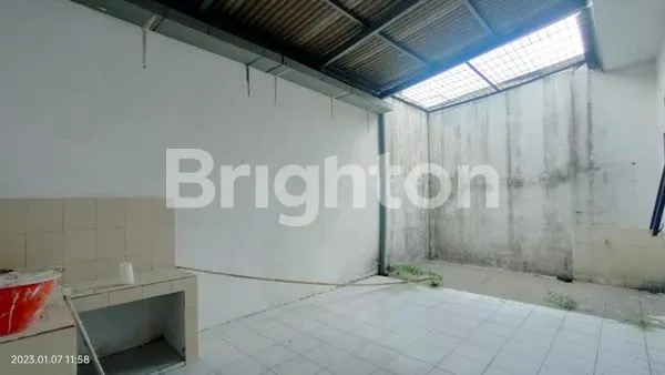 image RUMAH 2.5 LT DI GRIYA TAMAN ASRI SIDOARJO (4)