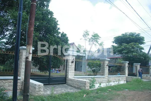 image RUMAH LUAS BURING DEKAT GOR KEN AROK MALANG (2)