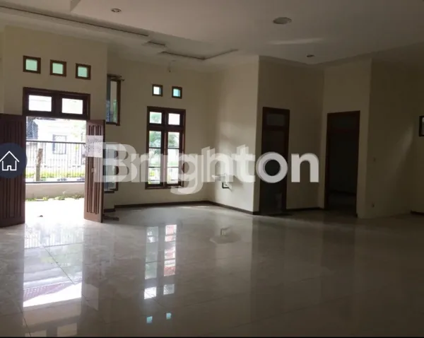 image RUMAH DI JALAN KEMBAR PONDOK MUTIARA SIDOARJO (2)