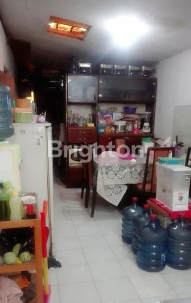 image RUMAH HOOK HITUNG TANAH DI 2 JALUR UTAMA (6)