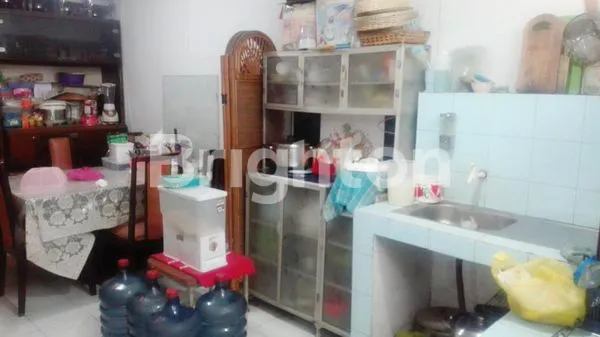 image RUMAH HOOK HITUNG TANAH DI 2 JALUR UTAMA (5)