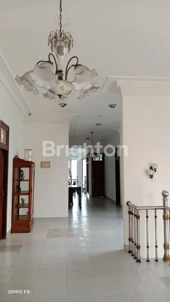 image RUMAH TANJUNG DUREN MEWAH NAN CANTIK SIAP HUNI, BANGUNAN 2 LANTAI, COCOK JUGA UNTUK KANTOR (1)