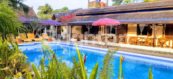JUAL VILLA N RESTAURANT SUMBING ASRI PINGGIR SAWAH BANDONGAN NEPAL VAN JAVA MAGELANG JAWA TENGAH