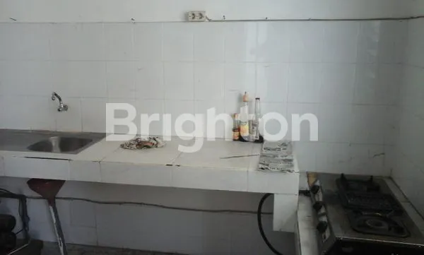 image DISEWAKAN RUMAH RUNGKUT MEJOYO UTARA SEMI FURNISHED (3)