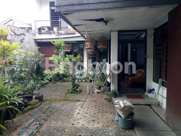 image RUMAH LAMA DI PASIRLUYU BANDUNG (3)