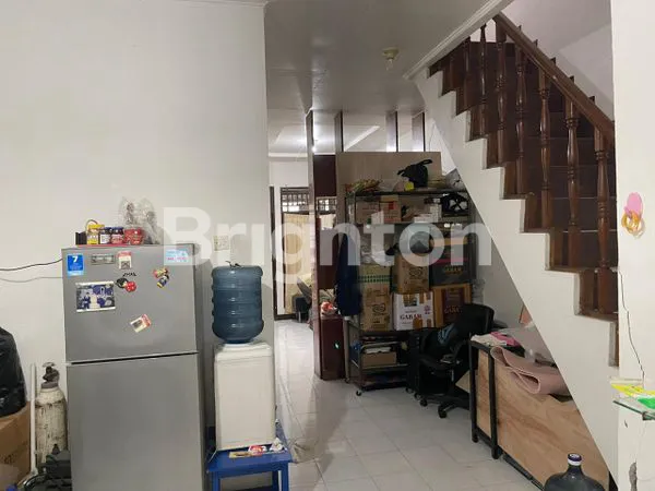 image RUMAH TANJUNG DUREN SIAP HUNI DEKAT GREEN VILLE JAKARTA BARAT (8)