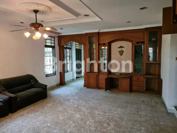 image RUMAH TAMAN PALEM LESTARI SIAP HUNI DEKAT CITRA GARDEN JAKARTA BARAT (8)