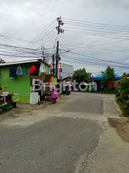 image PINGGIR JALAN....SANGAT STAREGIS BUAT USAHA  (3)