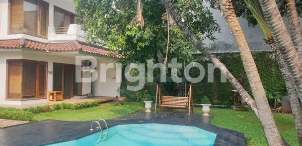 image RUMAH MEWAH DENGAN PRIVATE POOL DI KEMANG JAKARTA SELATAN (6)