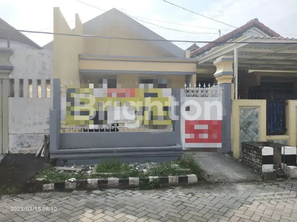 image RUMAH SIAP HUNI DARMO INDAH ONE GATE SYSTEM DEKAT MITRA KELUARGA, SEKOLAH PETRA (1)