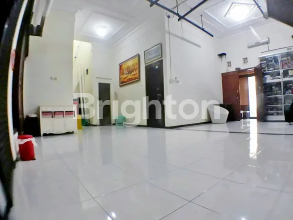 image RUMAH 2 LANTAI DEKAT JL SOEKARNO HATTA (2)
