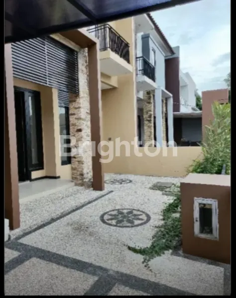 image RUMAH MINIMALIS KERTAJAYA INDAH REGENCY SURABAYA  (4)
