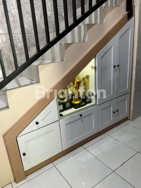 image RUMAH RANGKAH FULL RENOVASI STRATEGIS KE RAYA KENJERAN, KAPAS KRAMPUNG (3)