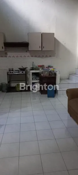 image RUMAH TAMAN DARMO INDAH BARAT DEKAT SEKOLAH PETRA, GLORIA, RUMAH SAKIT MITRA KELUARGA (3)